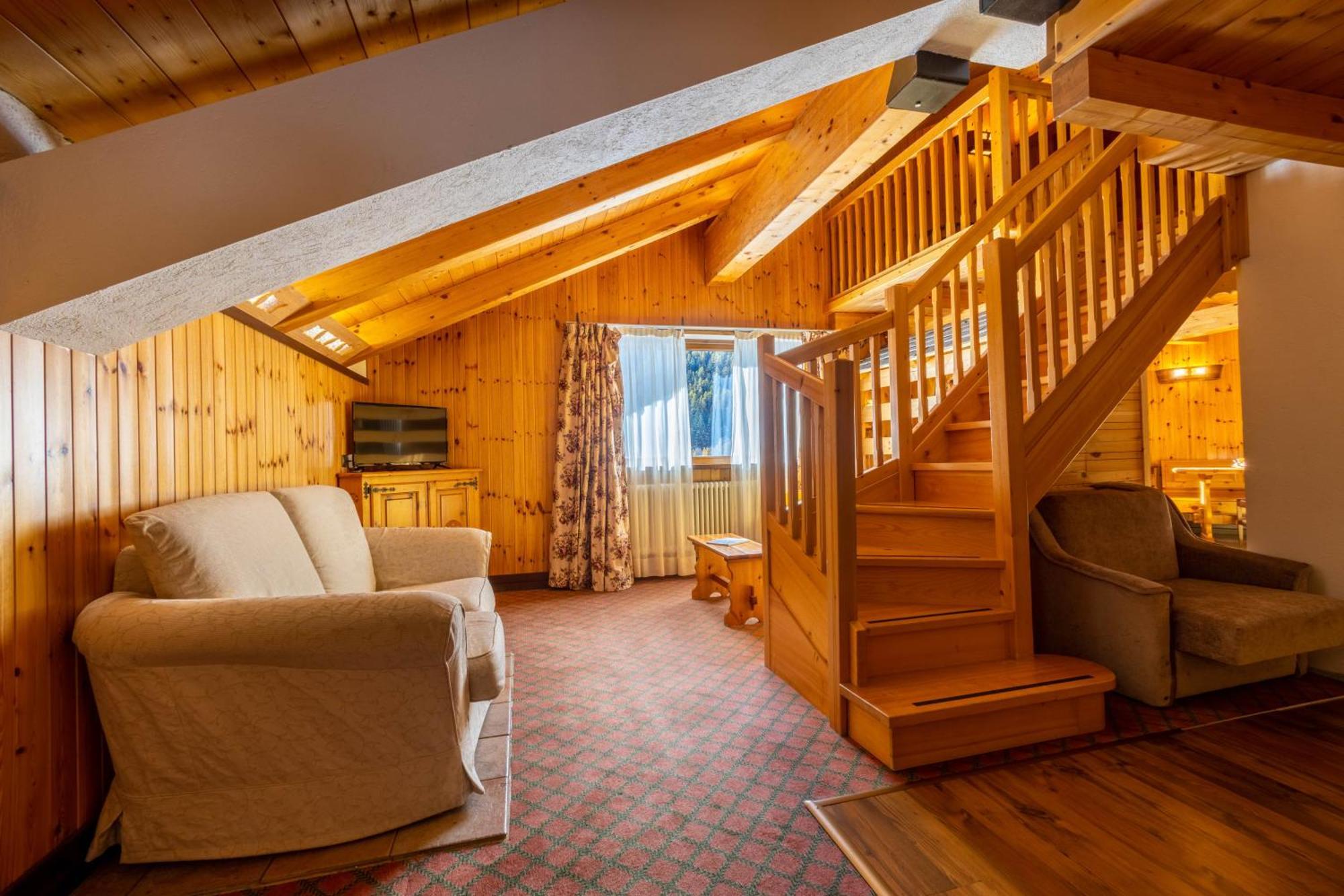 Hotel Bouton D'Or - Cogne Exteriér fotografie