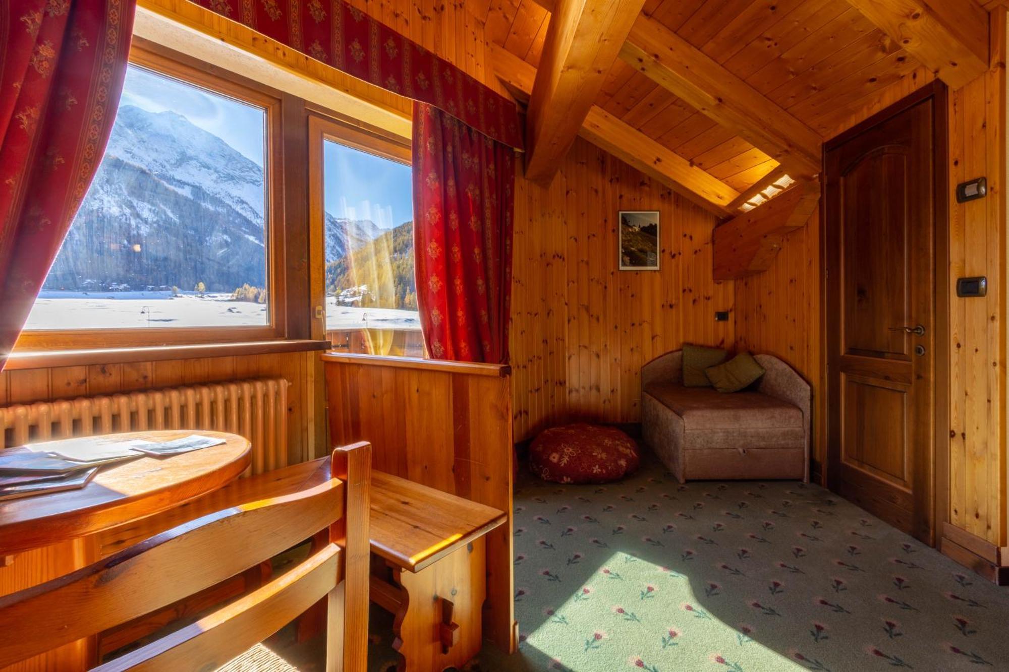 Hotel Bouton D'Or - Cogne Exteriér fotografie