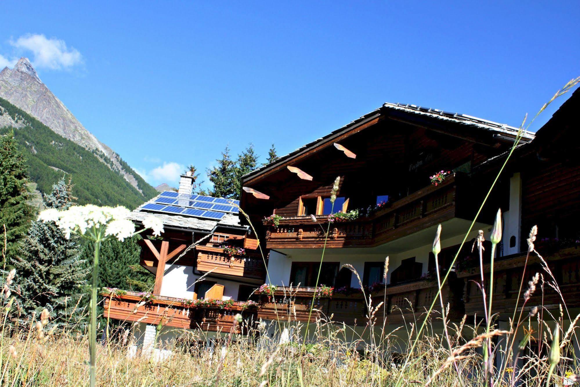 Hotel Bouton D'Or - Cogne Exteriér fotografie