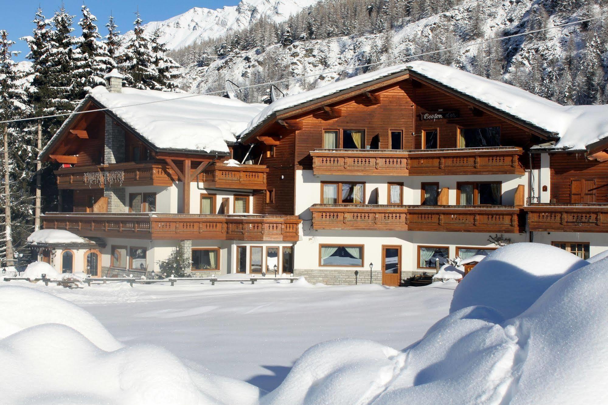 Hotel Bouton D'Or - Cogne Exteriér fotografie
