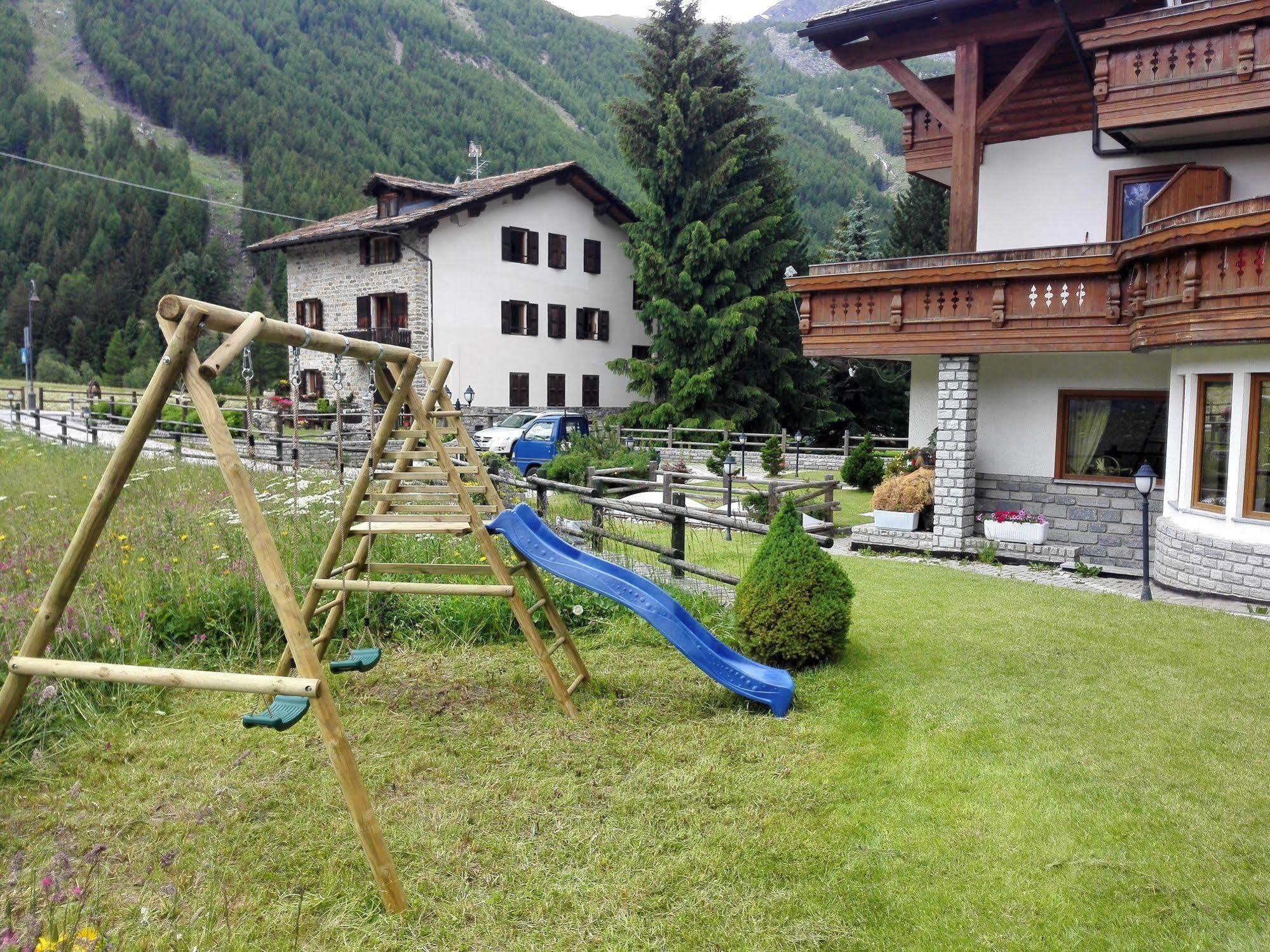 Hotel Bouton D'Or - Cogne Exteriér fotografie