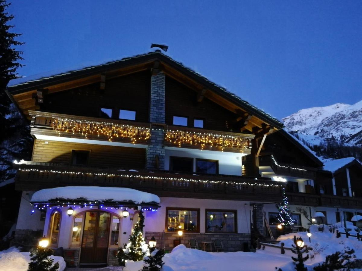 Hotel Bouton D'Or - Cogne Exteriér fotografie